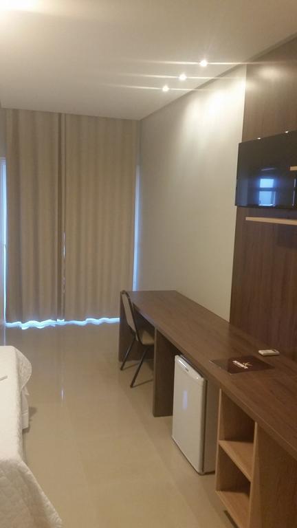 Kamur Plaza Hotel ゴイアネージア 部屋 写真